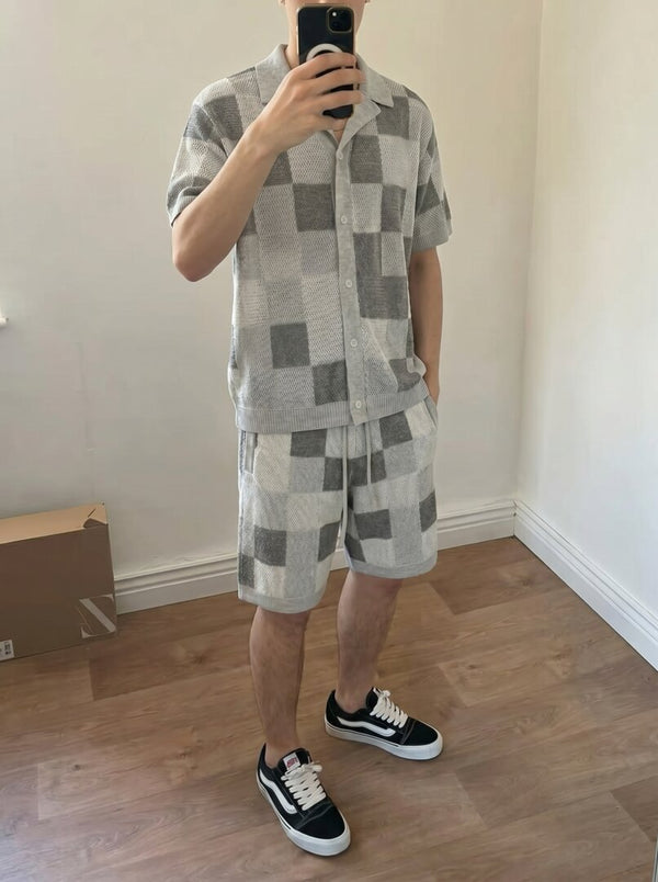 Customer wearing ESSNTL Pixel Set