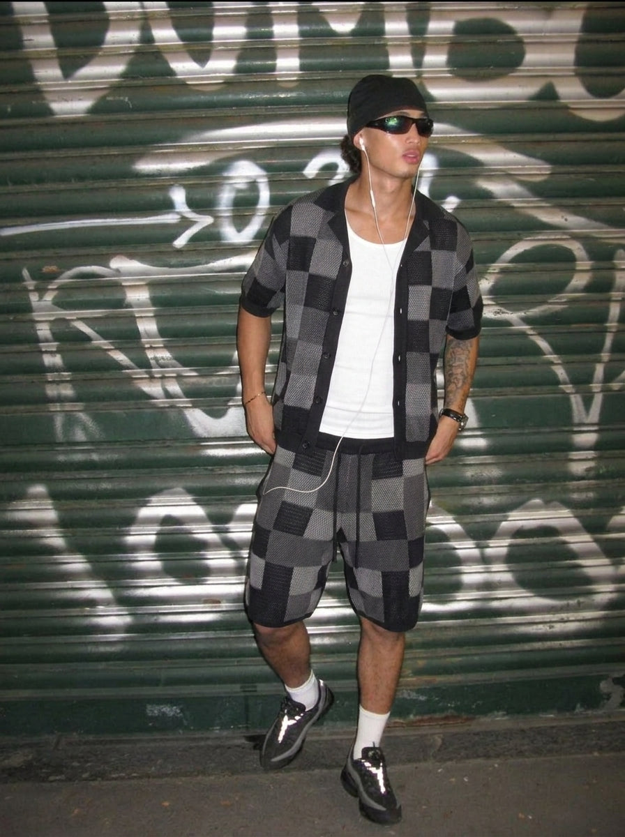 ESSNTL PIXEL SET BLACK